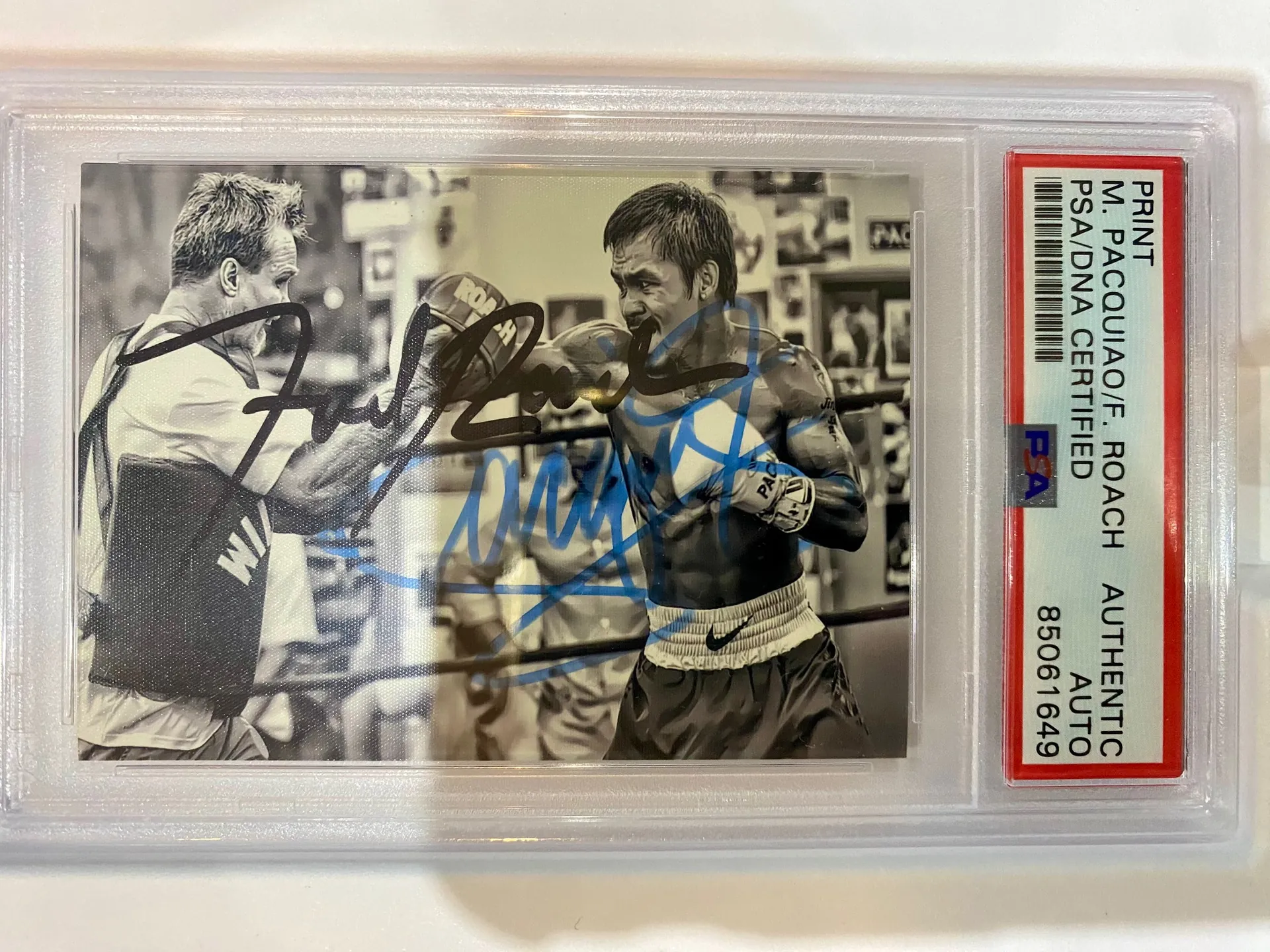 Manny Pacquiao and Freddie Roach Dual Autograph PSA/DNA Certified Card