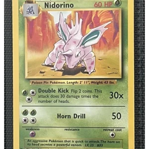 Nidorino 37/102 Pokemon trading card - Base Set